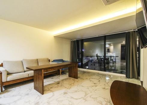 Hotel Elephant Shower Jinju Exterior photo